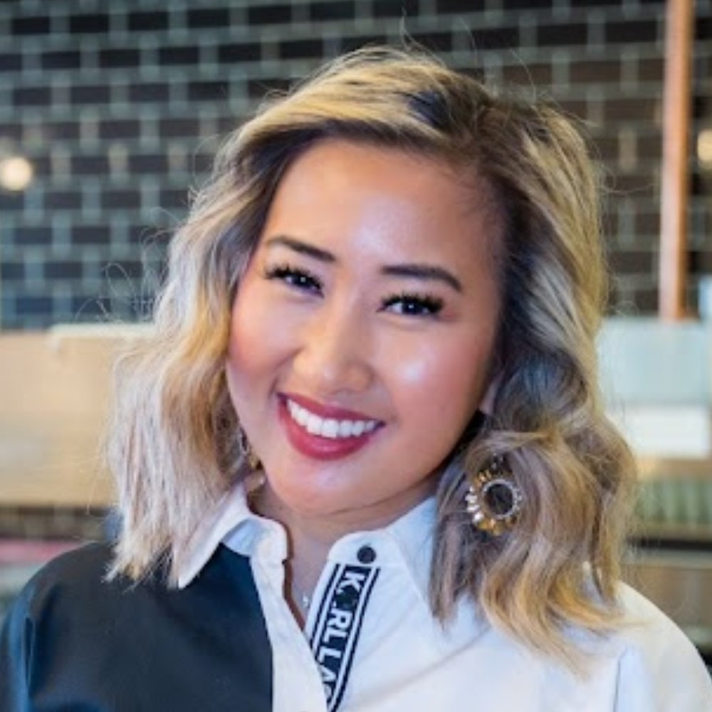 Meet your Posher, Carrie